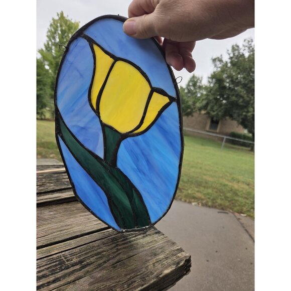 Leaded Floral Stained Glass Yellow Tulip Sun Catcher Flower 7.5" X 14" Hand Made - Picture 2 of 13